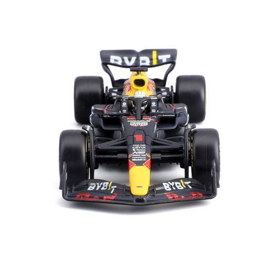 1:43 F1- RED BULL RACING RB18 WITH DRIVER FIGURE - MAX VERSTAPPEN